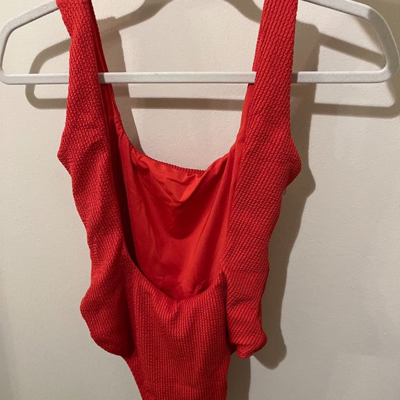 Monday Swimwear Sardinia One Piece in Red (Small) - Picture 2 of 4